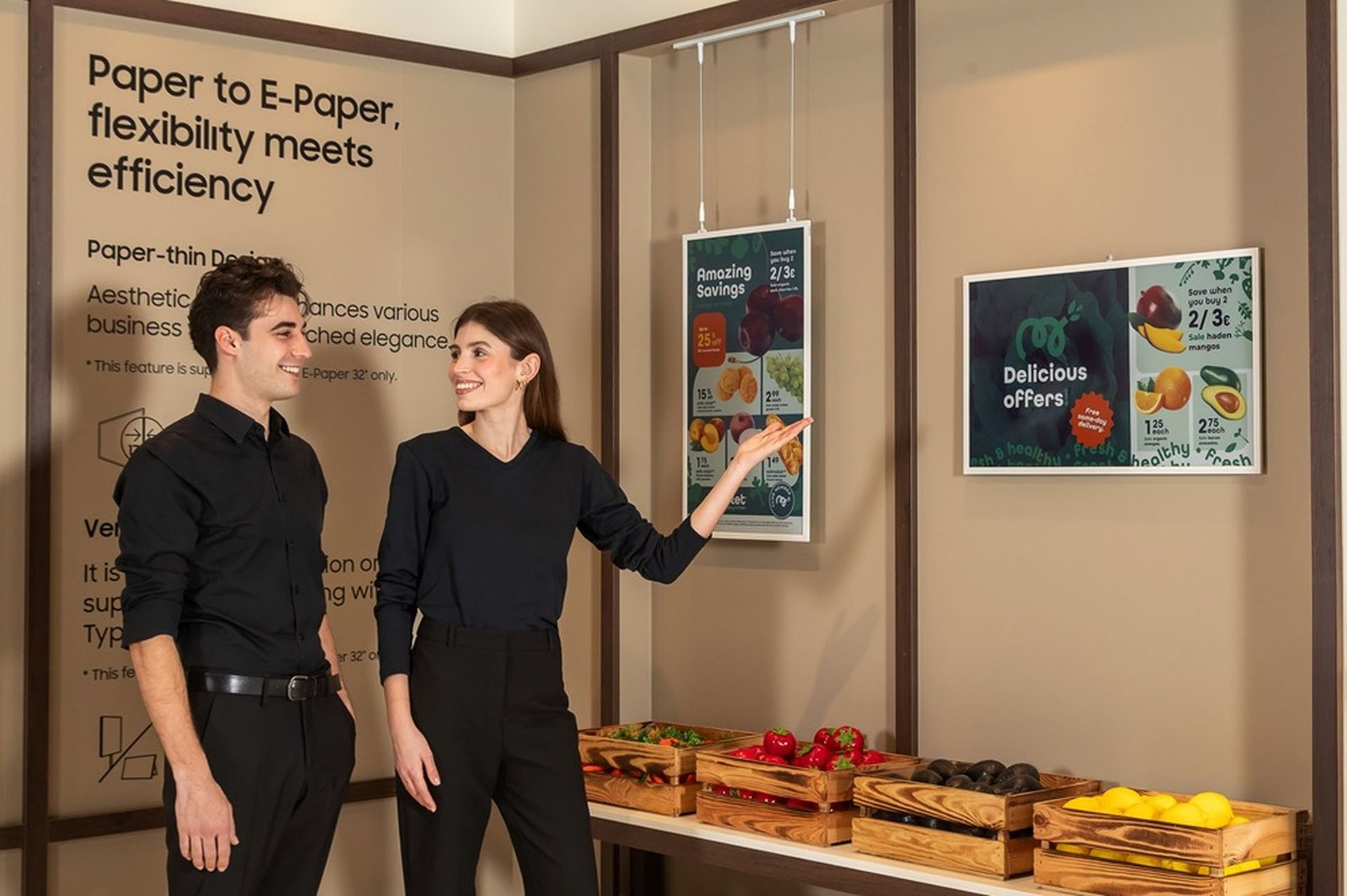samsung-has-shown-a-massive-75-inch-epaper-5k-display-–-it’s-the-world’s-largest-ever-produced-and-even-has-a-battery